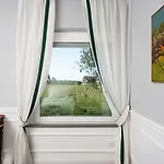 Отель Casa Tua *