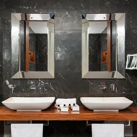 Hotell Casa Tua *